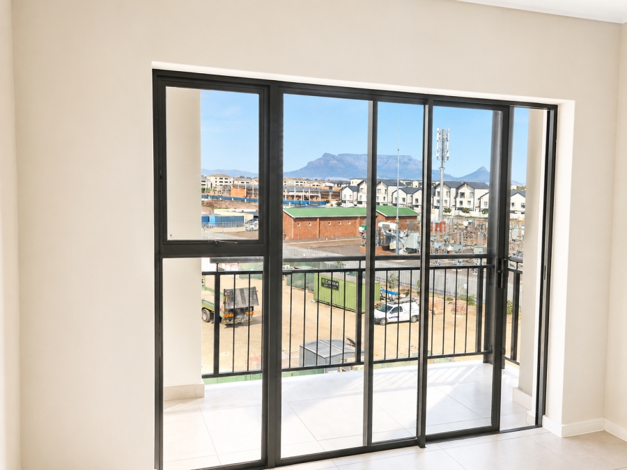 To Let 1 Bedroom Property for Rent in Sandown Western Cape